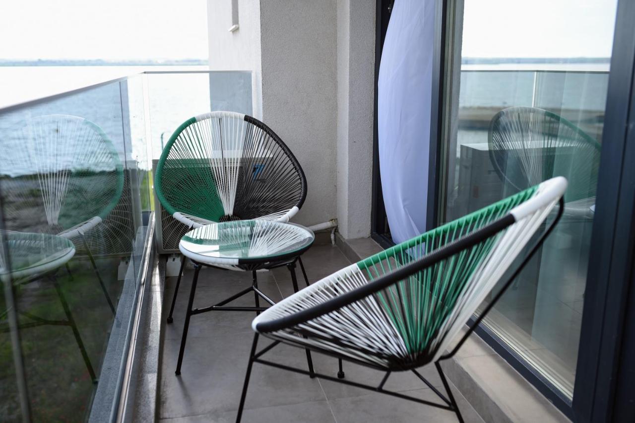 Apartmán Myosotis Mamaia Studio By The Lake Exteriér fotografie